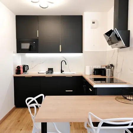 Gare Centre Ménage Et Linge Inclus *